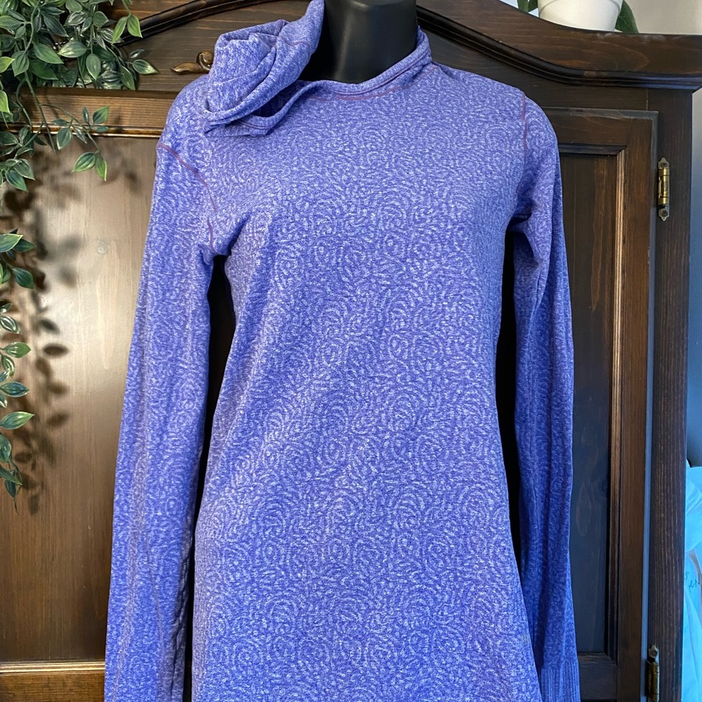 Running Room Hoodie - Lightweight - EUC - Sz Small - Medium